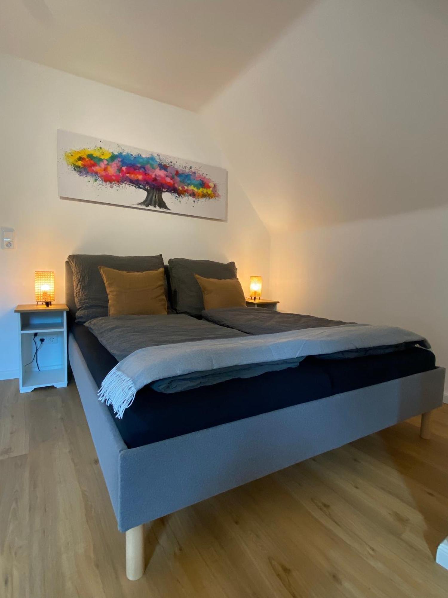 Modernes City Apartment Nahe Hbf Эмден Экстерьер фото