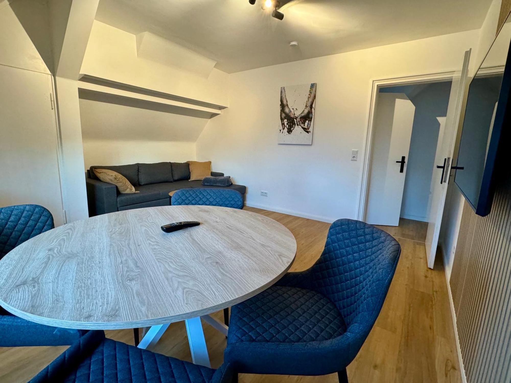 Modernes City Apartment Nahe Hbf Эмден Экстерьер фото